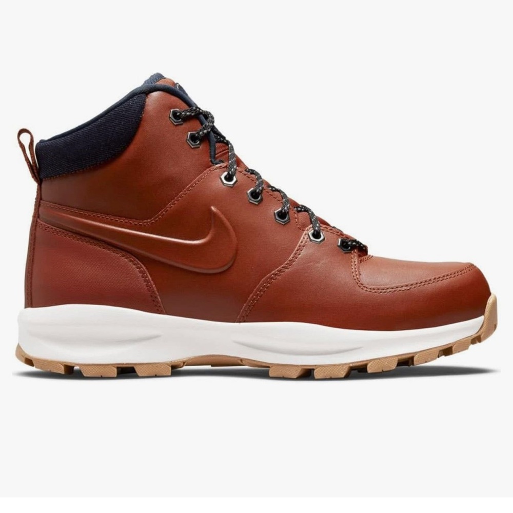 Men’s Nike Manoa  Brown Leather Hiking Boots with Rugged Design